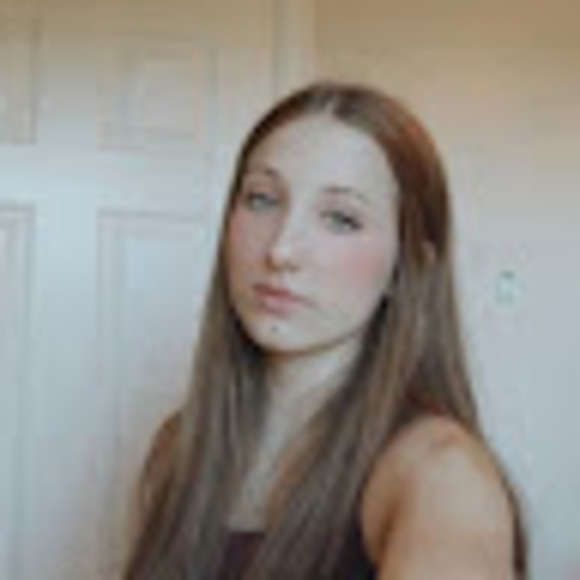 Meet your Posher, Amaya - Picture 1 of 1